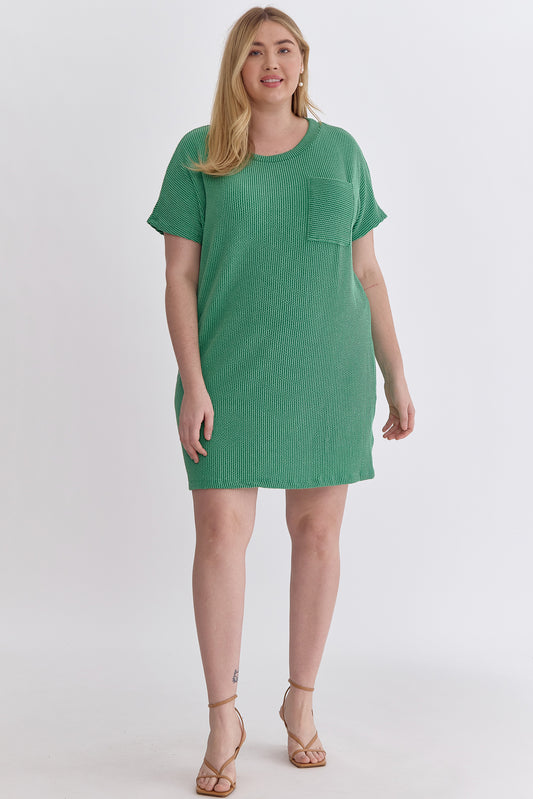 Ribbed Short Sleeve Dress with Pockets + Curvy | Kelly Green