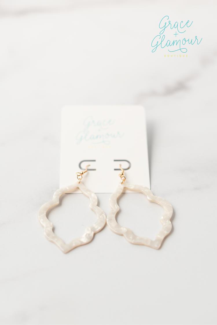 Homecoming Queen Earrings | White